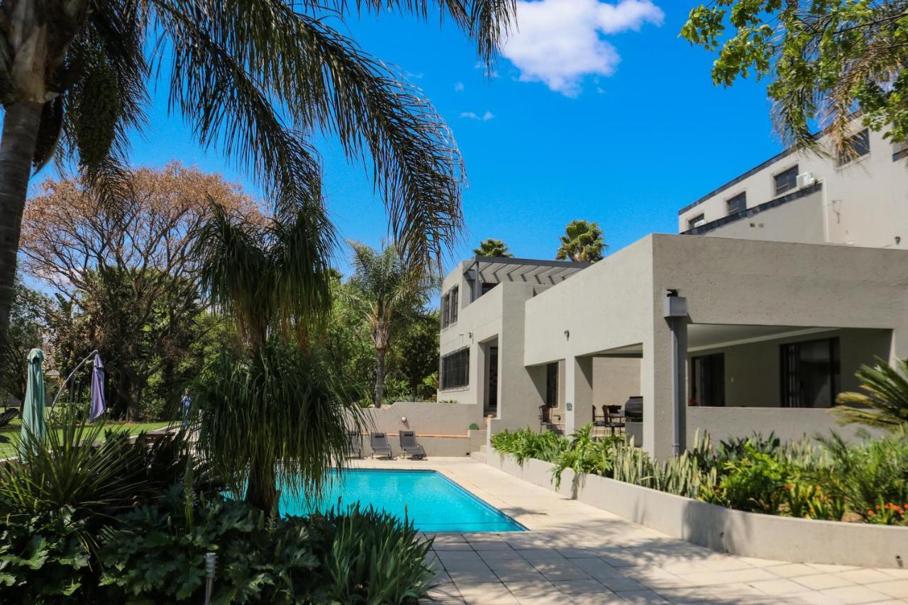 Fair Glen Hotel Kyalami Bagian luar foto